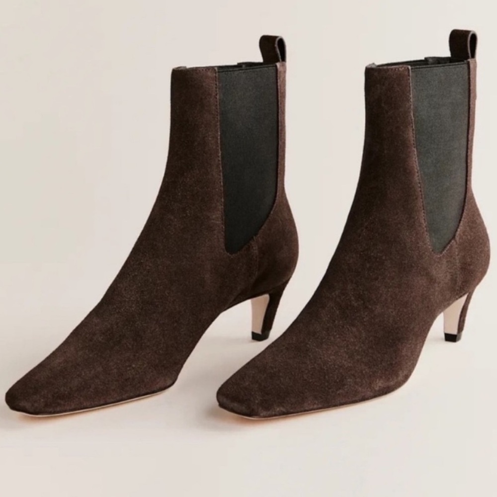 REFORMATION Roberta Ankle Boot in Boss Suede, SIZE 7 1/2